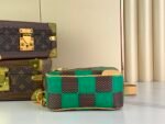 Louis Vuitton 【 Chess Messenger Square Bag 】 - Image 4