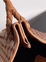 Bottega Venetahandbag - Image 4