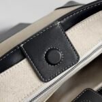 Bottega Veneta The eight character buckle (bow tie) handbag - Image 7