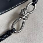 Bottega Veneta The eight character buckle (bow tie) handbag - Image 6