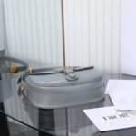 Dior bag in the Bobby - Image 8