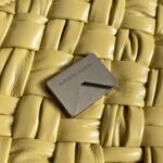 Bottega Venetaa crossbody bag - Image 6