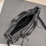 Balenciagamotorcycle bag - Image 8