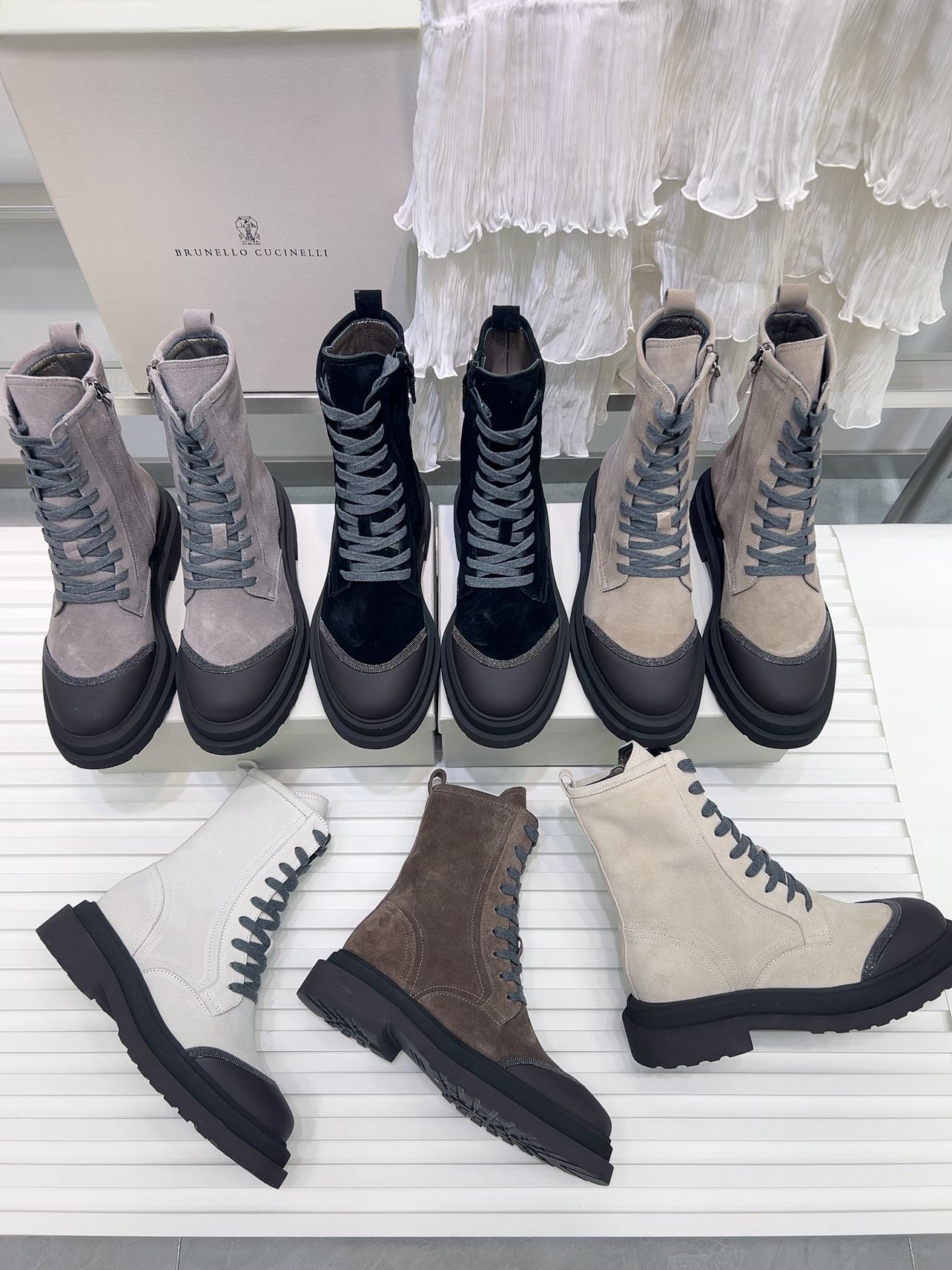 i1721650785_7027_1.jpg Brunello Cucinelli's 2024 ankle boot designed for high-end boots - Image 1