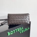 Bottega Veneta handbag - Image 3