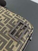 Fendi coffee hand sewn bag - Image 3