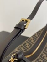 Fendi coffee hand sewn bag - Image 4