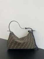 Fendi coffee hand sewn bag - Image 9