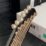 Chanel Limited Edition Collection Heavy duty EditionThe high-end handmade workshop guitar dinner box bag - Image 4