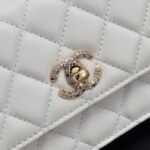 Chanel with diamond handle organ bag - Image 5