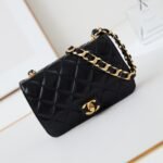 ChanelThe new CF thick chain shoulder bag with a size of 24 inches