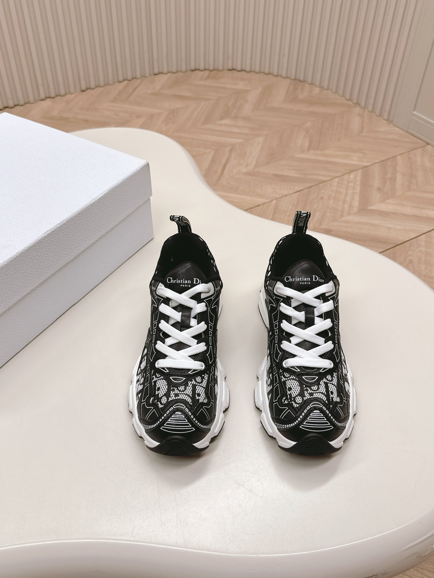 i1724902442_6523_0.jpg Dior new casual sports shoes - Image 1