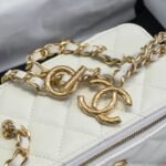 Chanel 24A   Chain Box Bag Makeup Bag - Image 4
