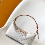 Pochette  Louis Vuitton Monogram