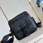 Louis VuittonGetaway mailman bag