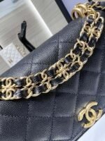 Chanel crossbody bag - Image 5