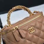 Chanel wax sheepskin long box bag - Image 5