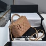 Chanel wax sheepskin long box bag - Image 2