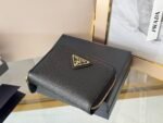 PRADA card bag coin purse - Image 6