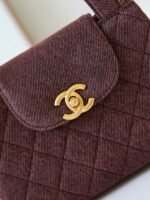 Chanel 24A Kelly Handle Pack - Image 2