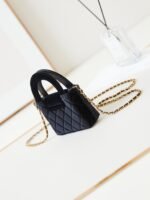 Chanel 24A Kelly Handle Bag - Image 4