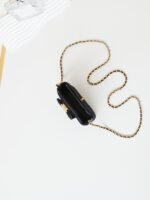 Chanel 24A Kelly Handle Bag - Image 8