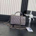 Chanel underarm bag - Image 2