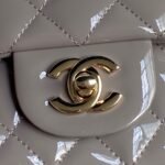 Chanel underarm bag - Image 3