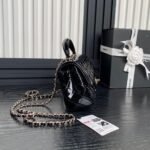 Chanel underarm bag - Image 5