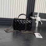 Chanel underarm bag - Image 2