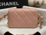Chanel sheepskin underarm bag - Image 3