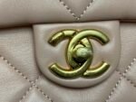 Chanel sheepskin underarm bag - Image 6