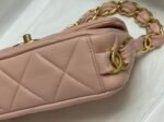 Chanel sheepskin underarm bag - Image 5