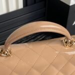 Chanel underarm bag - Image 4