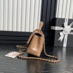 Chanel underarm bag - Image 5