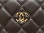 CHANEL 24K autumn and winter new product makeup bag - Image 6
