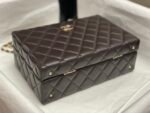 CHANEL 24K autumn and winter new product makeup bag - Image 4