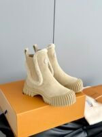 L Home Ruby Chelsea Lamb Wool boots Doc Martens - Image 8