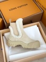 L Home Ruby Chelsea Lamb Wool boots Doc Martens - Image 9