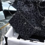 Chanel print clutch bag (medium) - Image 5