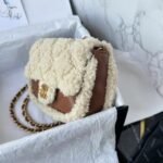 CHANEL 24k Teddy Bear Autumn/Winter Collection Bag - Image 3