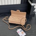 Chanel underarm bag - Image 7