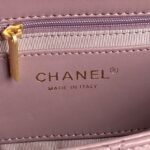 Chanel sheepskin underarm bag - Image 9