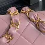 Chanel sheepskin underarm bag - Image 4
