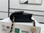 Chanel clutch - Image 5