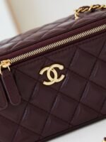 Chanel The 24K pearl makeup bag - Image 2