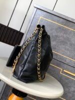 Chanel lychee leather handbag - Image 2