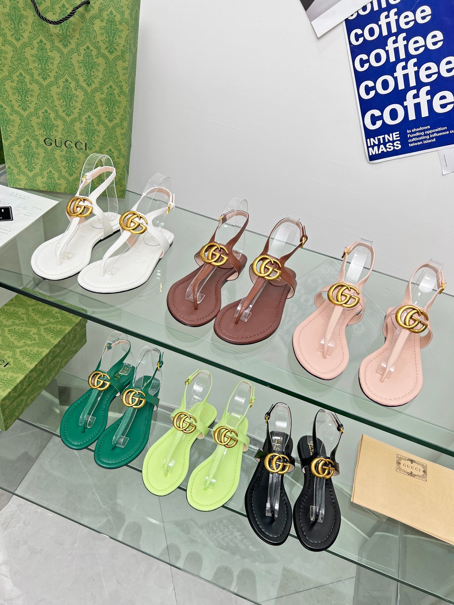 a1682846697980_7728.jpg GUCCI's latest flip-flops - Image 1