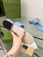 GUCCI's latest flip-flops - Image 6