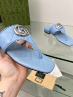 GUCCI's latest flip-flops - Image 5